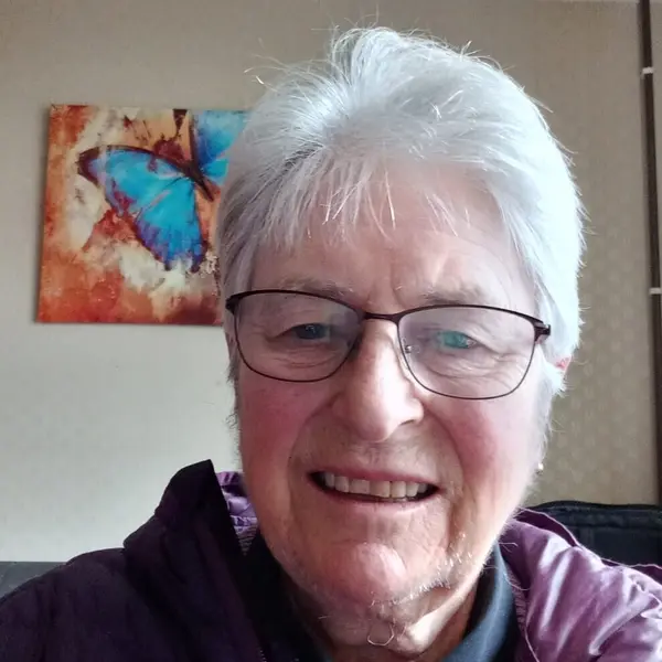 Photo of Helen Smith